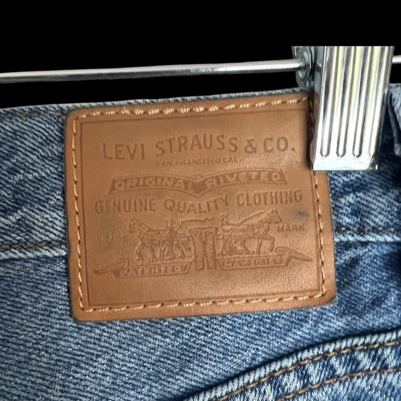 Levi’s ribcage straight jeans - Picture 9 of 16